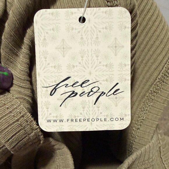 Free People Mia Ribbed Tank Top Women’s XS Khaki Olive Green Square Neck NWT - Picture 7 of 8